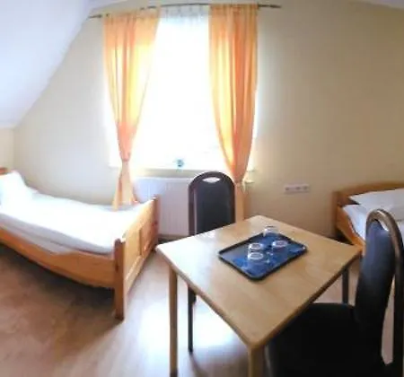 Bed & Breakfast Dom Noclegowy Wiktoria Skrzyszow (Silesian)